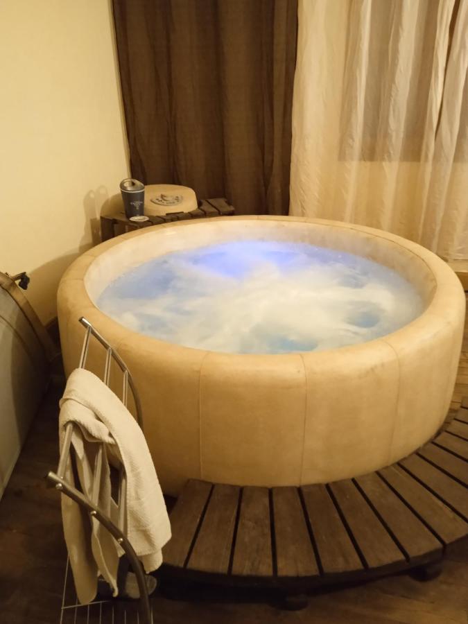 Auberge Gordonienne 圣萨蒂尔 外观 照片
